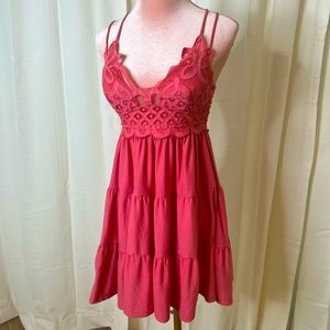 Beautiful pink vacation dress size small